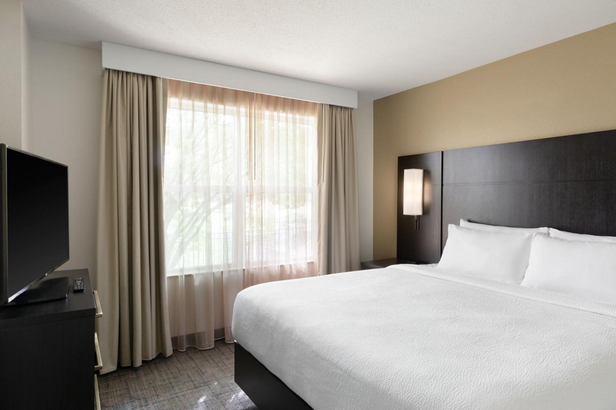 Residence Inn By Marriott Madison West/Middleton Exterior foto